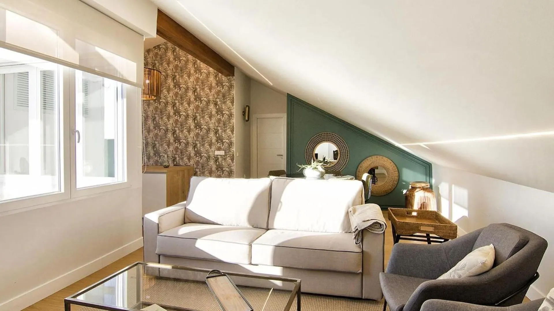 شقة Chezmoihomes Premium Loft Private Terrace غرناطة