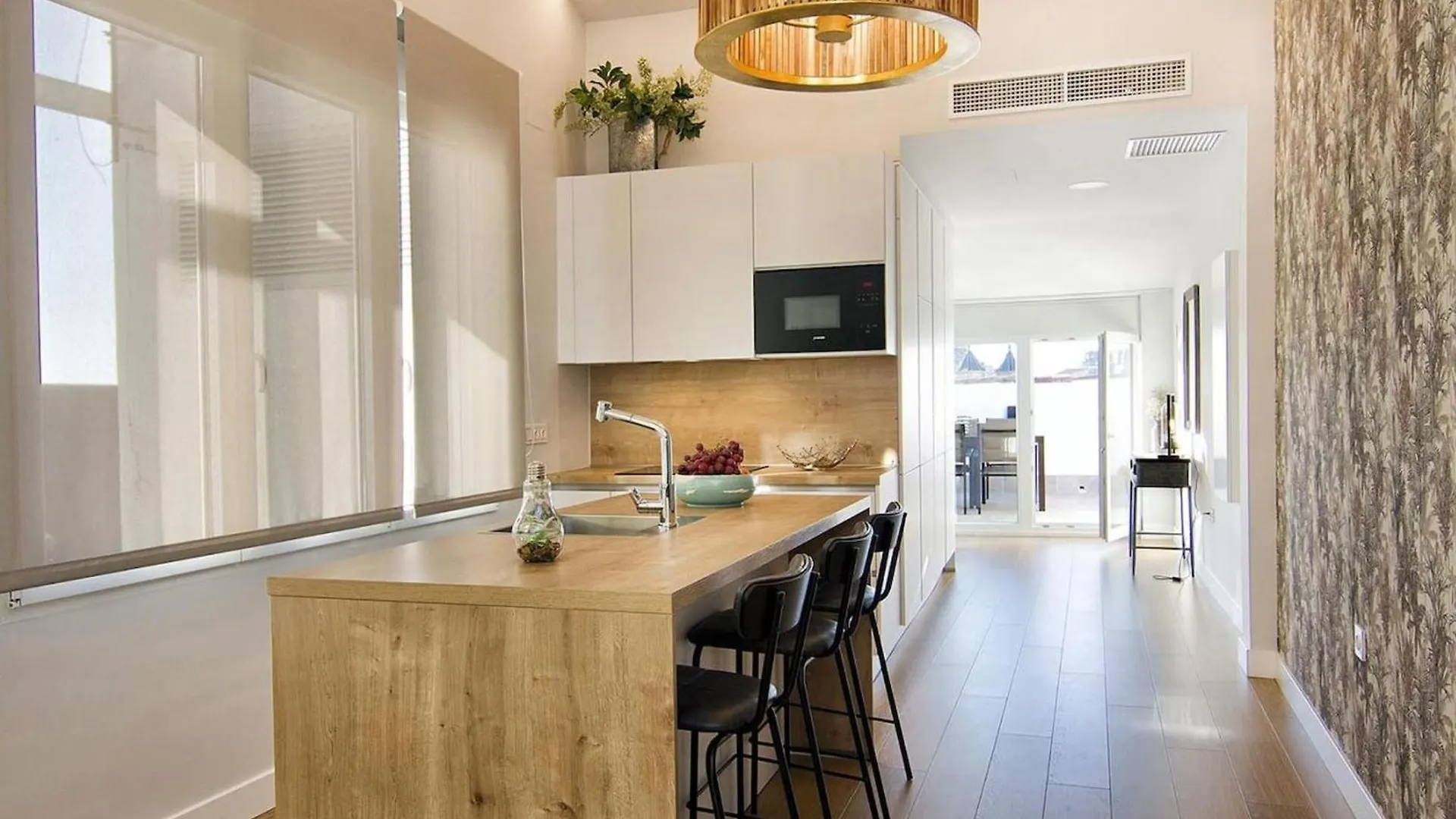 Chezmoihomes Premium Loft Private Terrace Granada 0*,  Spain